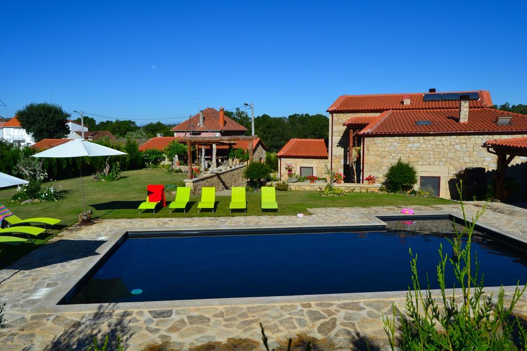 Carya Tallaya - Casas De Campo Vale das Eguas Luaran gambar